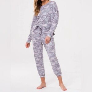 Onzie High Low SET In Cozy Camo